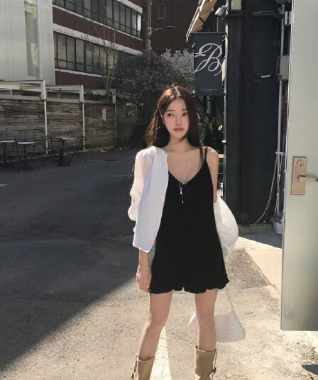 있음 창고 한국 동대문 2026 새로운 연령 감소 활기찬 니트 슬립 드레스