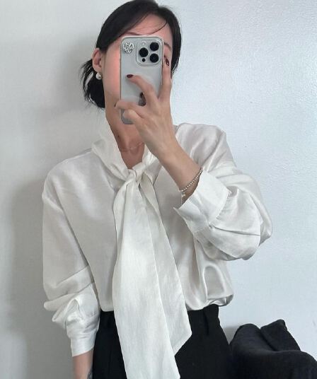 재고 있음 한국 chic 이른 가을 분위기 센스 인사이드 가져 가라. 리본 새틴 긴팔 셔츠 여성 셔츠