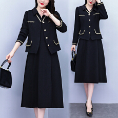 批发已出货 2025<b class='q'>夏</b>季新款大码时尚套装小香风单排扣外套连衣裙两件套