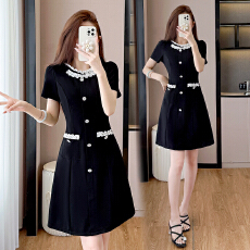 批发已出货 夏季新款香风气质胖mm<b class='q'>大码</b>显瘦圆领钉珠洋气短袖连衣裙