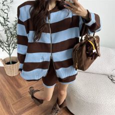 批发大版型套装设计感破洞条纹外套<b class='q'>女</b>装 新款休闲<b class='q'>短裤</b>两件套