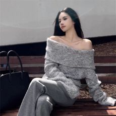 灰色露肩韩系套头毛衣女秋慵懒风宽松休闲显瘦气质小个子长袖上衣