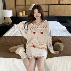 批发（套装）韩系甜妹<b class='q'>可爱</b>蝴蝶结连帽毛衣显瘦 针织衫上衣短裙两件套