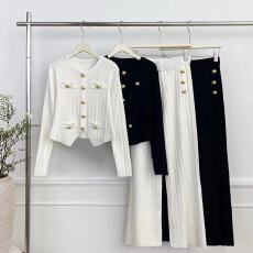 批发跨境 小香风气质时尚圆领上衣纽扣设计针织两件套<b class='q'>秋</b>季纯色套装女