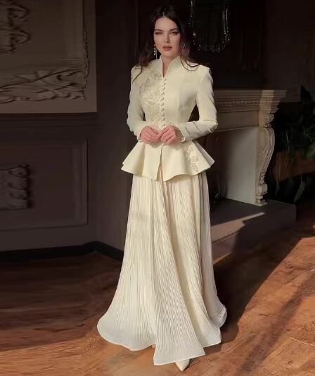 무거운 작업 부티크 궁정 바람 수공 비즈 박기 뒤로 레이스업 플리츠 빅 플레어 스커트 패션 세트