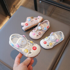 批发儿童旋转纽扣运动凉鞋2025年<b class='q'>夏季</b>卡通男童帅气单网镂空女童休闲鞋