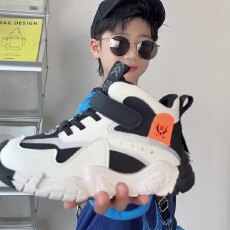 批发26-40码男<b class='q'>童</b>鞋子秋冬新款<b class='q'>中大</b><b class='q'>童</b>小学生休闲运动鞋加绒儿<b class='q'>童</b>老爹鞋