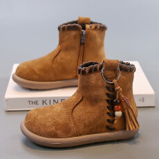 批发中帮加绒儿童马丁靴2025年冬季爆款保暖时尚袋鼠鞋纯色英伦风靴子