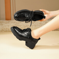 批发真皮厚底小皮鞋女2025春季新款高跟女鞋系带软底<b class='q'>英伦</b>风乐福单鞋潮