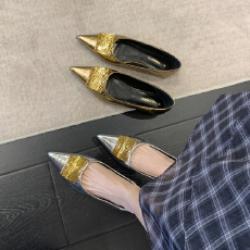 批发设计感复古金属扣尖头浅口单鞋女平底通勤奶奶鞋<b class='q'>时尚</b>百搭<b class='q'>女鞋</b>2026