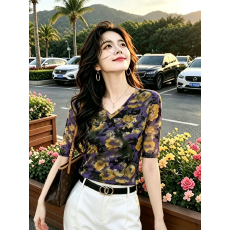 批发双层网纱V领中袖T恤女气质舒适显瘦时尚洋气印花亲肤上衣