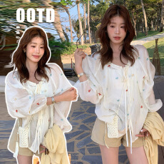 批发孕妇柠檬绿茶2026夏季碎花衬衫女宽松<b class='q'>长袖</b>防晒衫设计感上衣