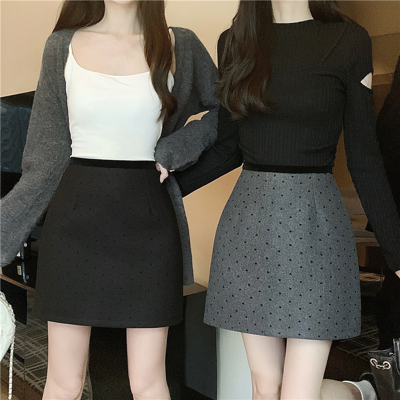 实拍实价 女秋冬毛呢新款加厚高腰显瘦波点短裙百搭a字裙子半身裙