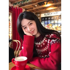 批发<b class='q'>夏</b>诗文 羊毛针织费尔岛红色毛衣女氛围感新年上衣