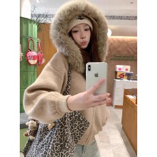 批发大毛领<b class='q'>毛衣</b>外套女秋冬慵懒风高级感宽松显瘦软糯拉链连帽针织<b class='q'>开衫</b>