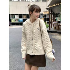 批发慵懒风<b class='q'>毛衣</b>外套女秋冬穿搭刺绣麻花软糯连帽针织<b class='q'>开衫</b>宽松休闲上衣