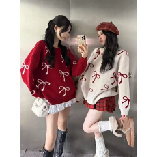 批发重工<b class='q'>韩版</b>立体珍珠装饰蝴蝶结保暖加厚毛衣女宽松大版上衣