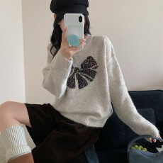 批发韩版洋气蝴蝶结圆领套头毛衣女秋冬慵懒风宽松针织打底上衣