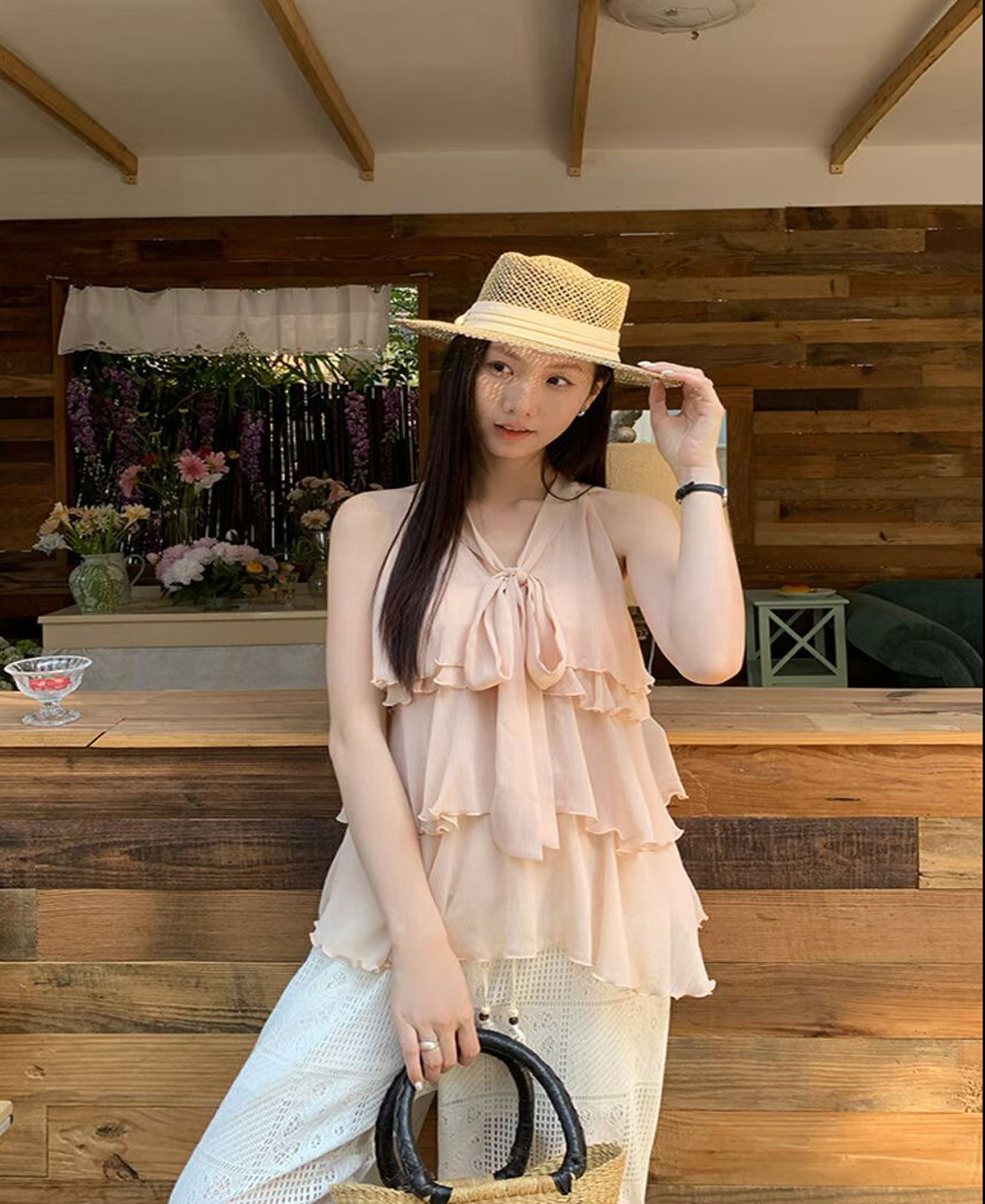 광저우 열세 개 아름다운 나비 넥타이 행침 목 프릴 조끼 민소매 쉬폰 인형 셔츠 퍼프 맨위