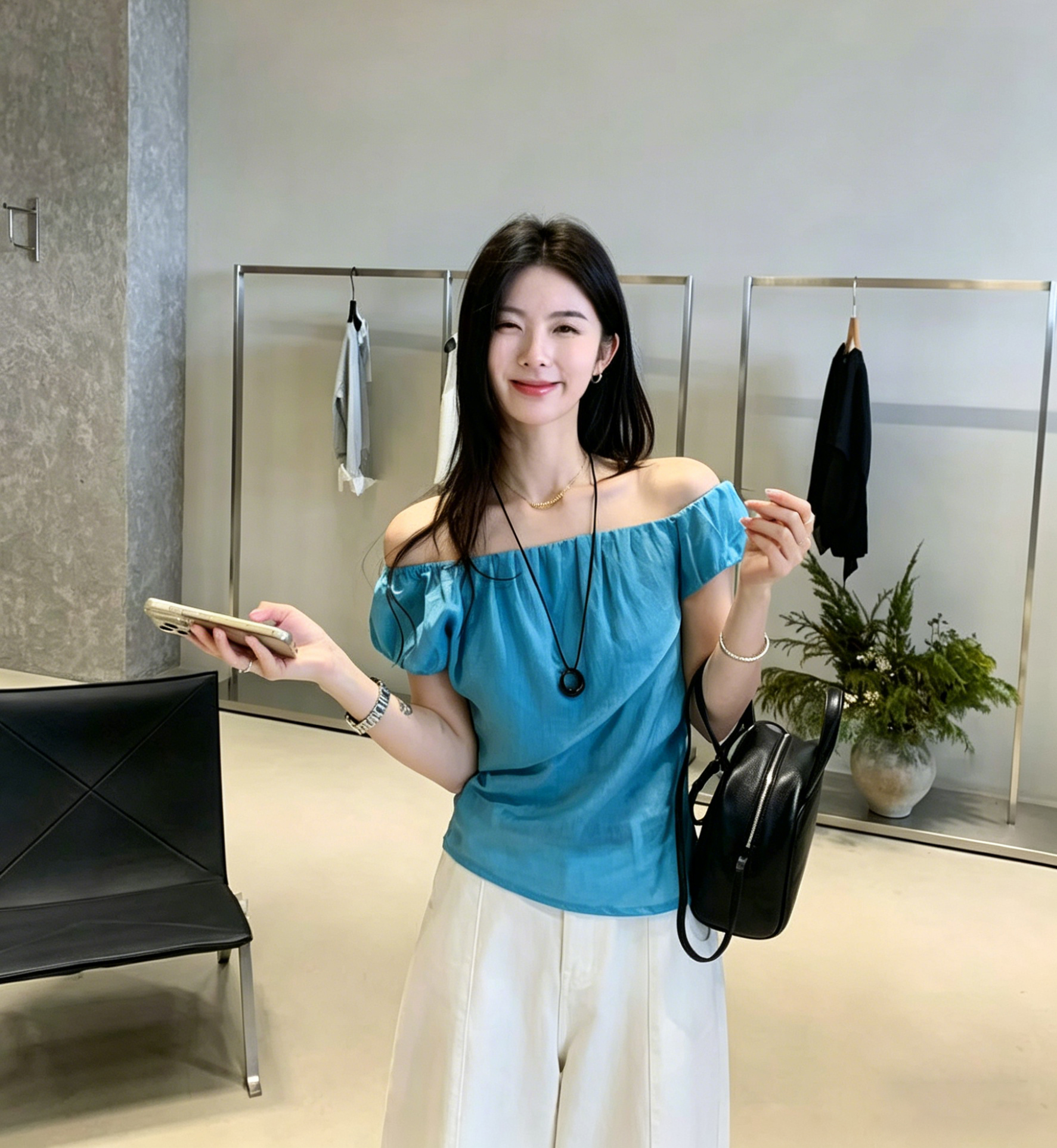 있음 선적 2026 여름 새로운 작은 대중 디자인 센스 프릴 고유 한 아름다운 오프숄더 맨위 여성