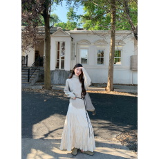 批发实价实拍 慵懒风<b class='q'>秋</b>冬套装女不规则高领针织毛衣➕百搭高腰半身裙