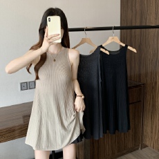 批发实拍~<b class='q'>大码</b>夏季吊带女冰丝针织衫圆领套头打底单穿无袖背心裙子