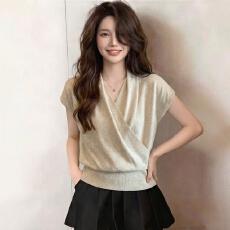 批发实拍大码夏季新款复古慵懒风交叉V领针织衫女微胖气质连肩袖上衣