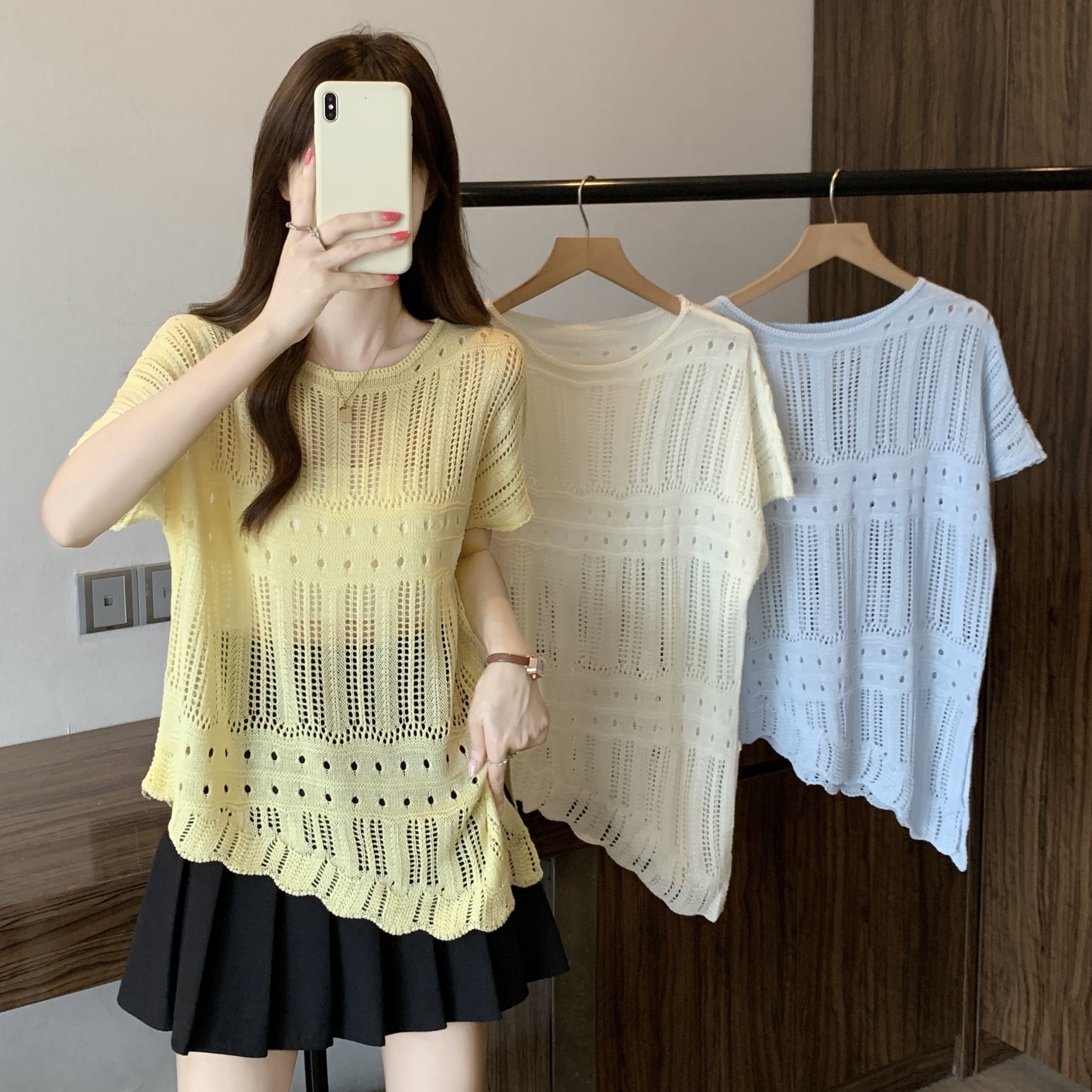 실사 빅 사이즈 새로운 프랑스식 레트로 홀로우 아웃 블라우스 여성 루즈핏 풀오버 비대칭 디자인 센스 배트윙 소매 맨위