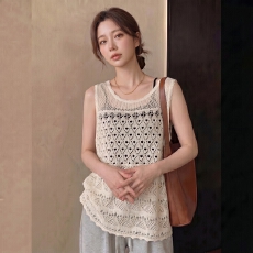 批发实拍~大码韩系复古圆领背心女薄款百搭<b class='q'>针织</b>衫<b class='q'>镂空</b>叠穿吊带<b class='q'>罩衫</b>