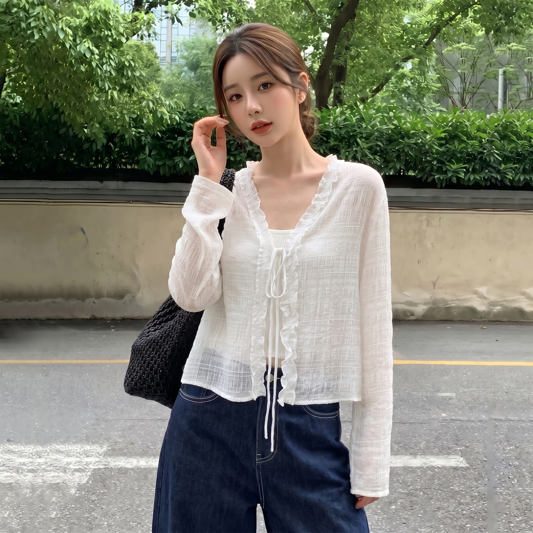 실사 빅 사이즈 여름 새로운 화이트 레이스업 오픈 가디건 여성 얇은 스타일 디자인 센스 자외선 차단 쇼트 스타일 꽃 외부 피