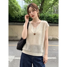 批发实拍-大码韩式V领设计感假两件套镂空针织女<b class='q'>夏</b>季休闲百搭显瘦上衣