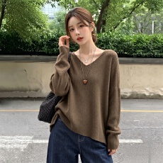 批发实拍-大码秋冬新款2026年韩版宽松慵懒V领长袖蝙蝠袖胖妹妹毛衣
