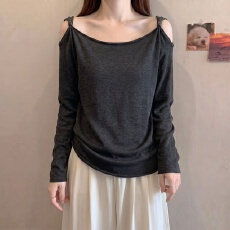 批发实拍~大码早秋薄款法式气质串珠针织衫女露肩宽松慵懒风上衣