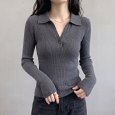 批发实拍~大码<b class='q'>秋</b>冬新款一粒扣针织衫女POLO领半开胸长袖打底毛衣