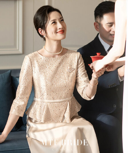 영 안녕하세요. 엄마 결혼 연회 예복 치마 안녕하세요. 시어머니 고급 빛 럭셔리 품격 고급 센스 대기 슬림해 보이는