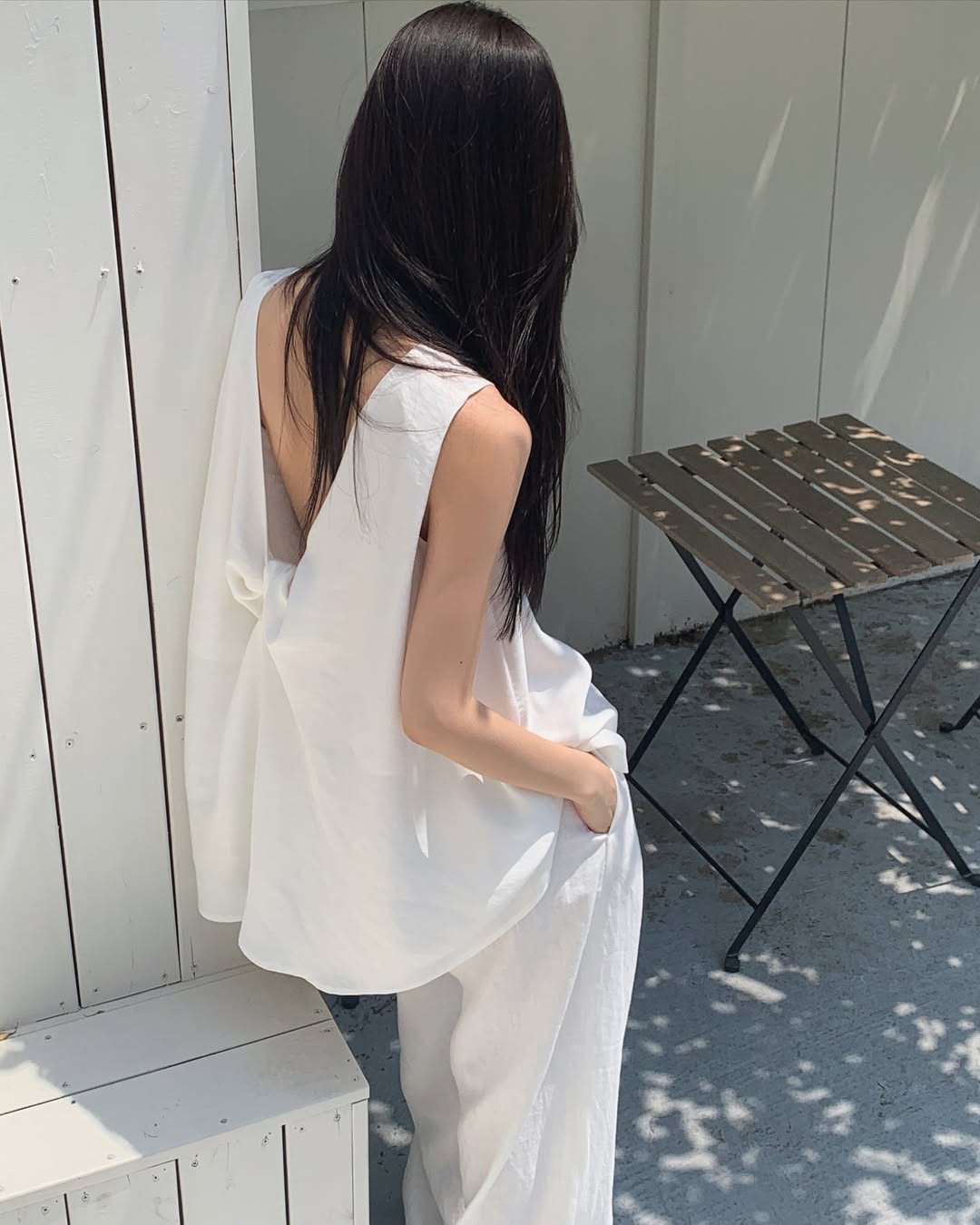 지금 삼색 주간 실크 통기성 디자인 센스 이후 매듭 루즈핏 조끼