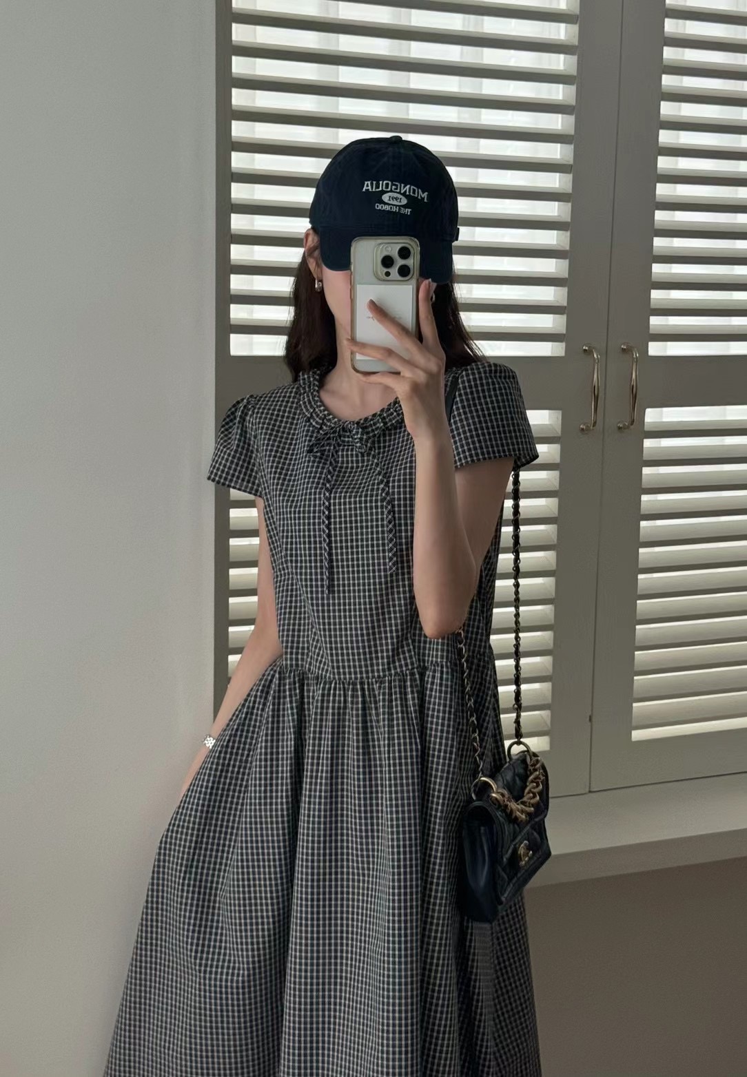 있음 선적 삼색 프릴 라운드 넥 체크무늬 반팔 드레스