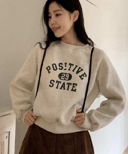 있음 선적 둘 색상 한 부서 캐주얼 털이 있는 삽입 어깨 소매 털이 있는 프린트 후드티