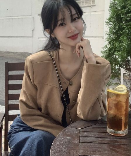 있음 선적 한 부서 캐주얼 스웨이드 원단 라운드 넥 긴팔 재킷 싱글 줄 버튼