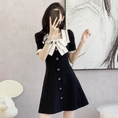 批发小香风内搭高级感短袖方领法式富家黑色连衣裙小个子<b class='q'>夏季</b>新款气质