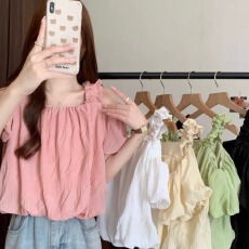 批发一字肩吊带衬衫女泡泡袖短款配高腰裤2026年夏装宽松心机露肩上衣