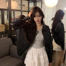 批发2026新款<b class='q'>春</b>秋季拉链翻领pu皮衣外套女短款宽松显瘦美式复古机车服