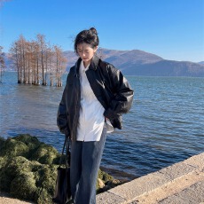 批发皮衣外套女款2026新款春秋季复古机车短款高级感黑色夹克小个子