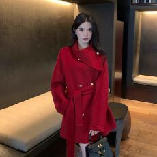 批发2025年秋冬温柔中长款过年红毛呢外套女高档次小个子垂感呢子大衣