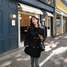 黑色毛呢子大衣女2025冬季新款设计感围脖领小个子短款毛呢外套