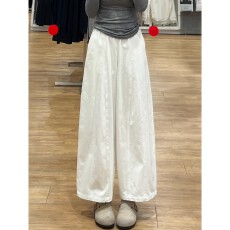 批发日系慵懒松弛感白色<b class='q'>阔腿裤</b>女<b class='q'>大码</b>胖mm春夏宽松显瘦弯刀九分休闲<b class='q'>裤</b>