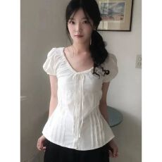 批发韩系新款甜美修身<b class='q'>设计</b>感夏百搭泡泡袖衬衫短袖上衣女