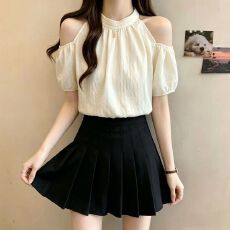 批发<b class='q'>韩</b>版独特高级感设计女夏季薄款宽松百搭圆领露肩超好看短袖T恤