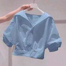批发法式甜美气质蓝色翻领短款衬衫女夏季2026新款洋气减龄短袖衬衣潮
