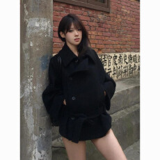 批发韩系美拉德黑色短<b class='q'>裤</b>毛呢外套女秋冬新款小个子设计感双排扣毛呢女